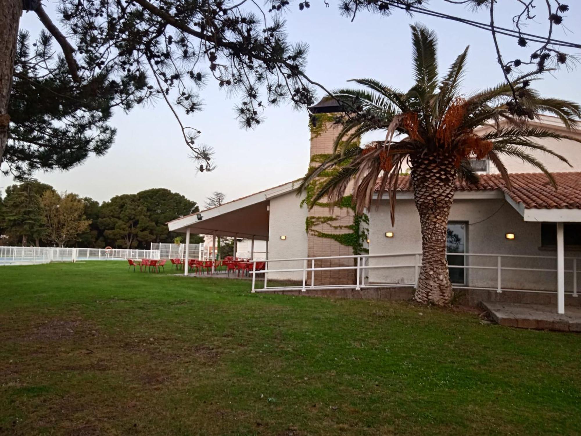 Albergue Zaragoza Camping 外观 照片
