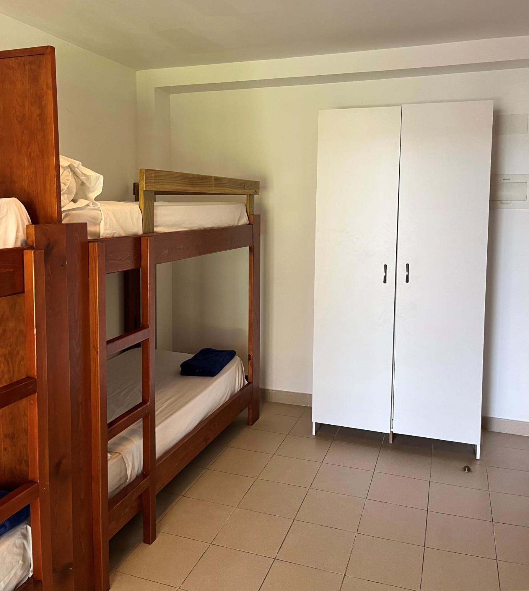 Albergue Zaragoza Camping 外观 照片
