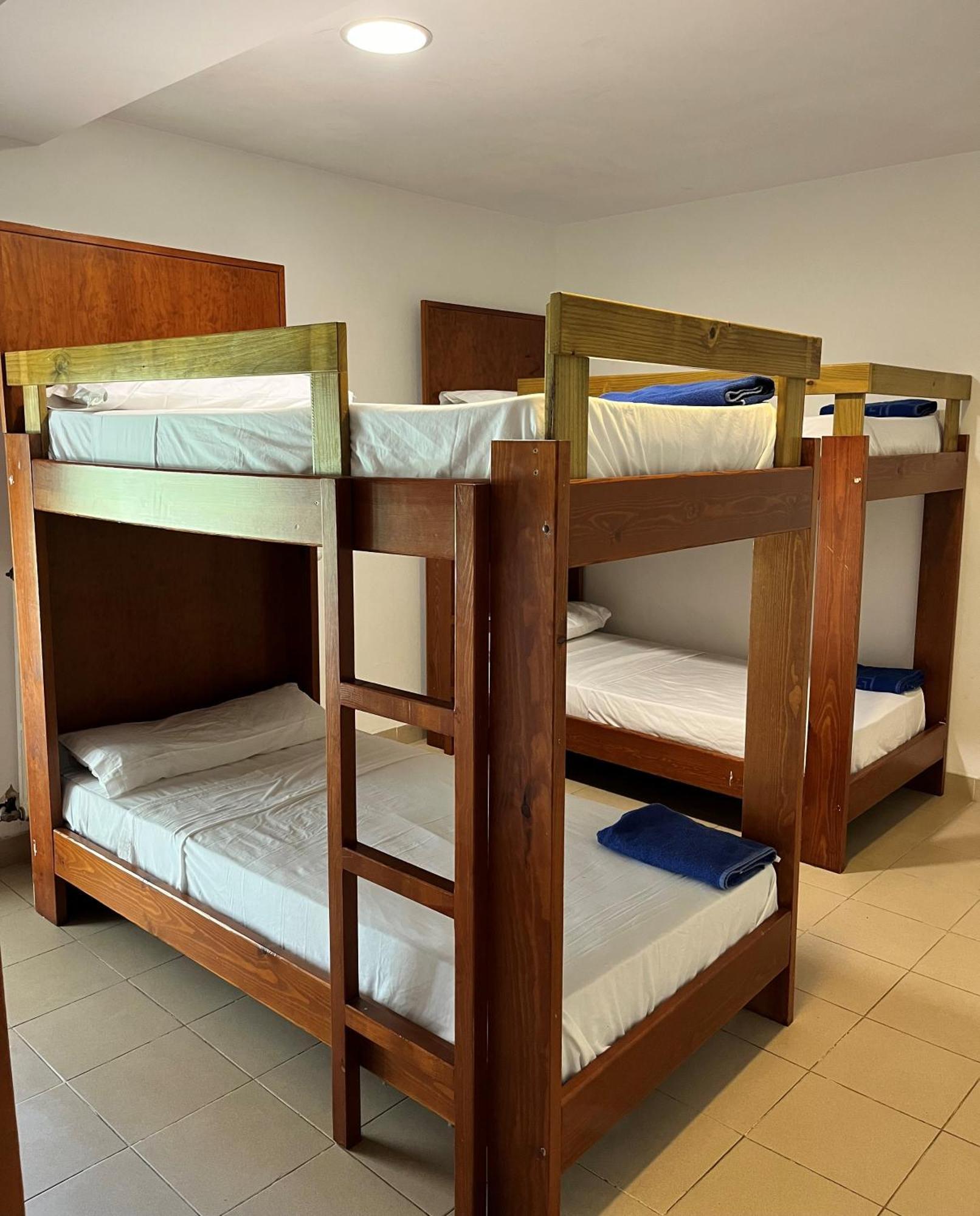 Albergue Zaragoza Camping 外观 照片
